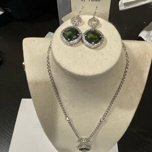 14 carat white gold plated set